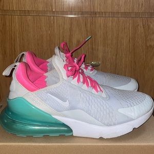 Nike Women’s “South Beach” Air Max 270’s (Size 11)